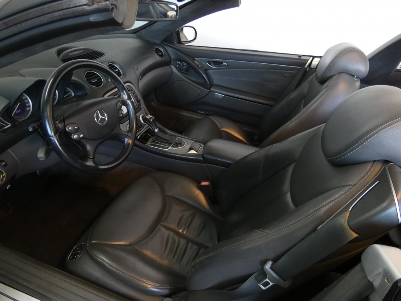 Foto van Mercedes-Benz SL 500
