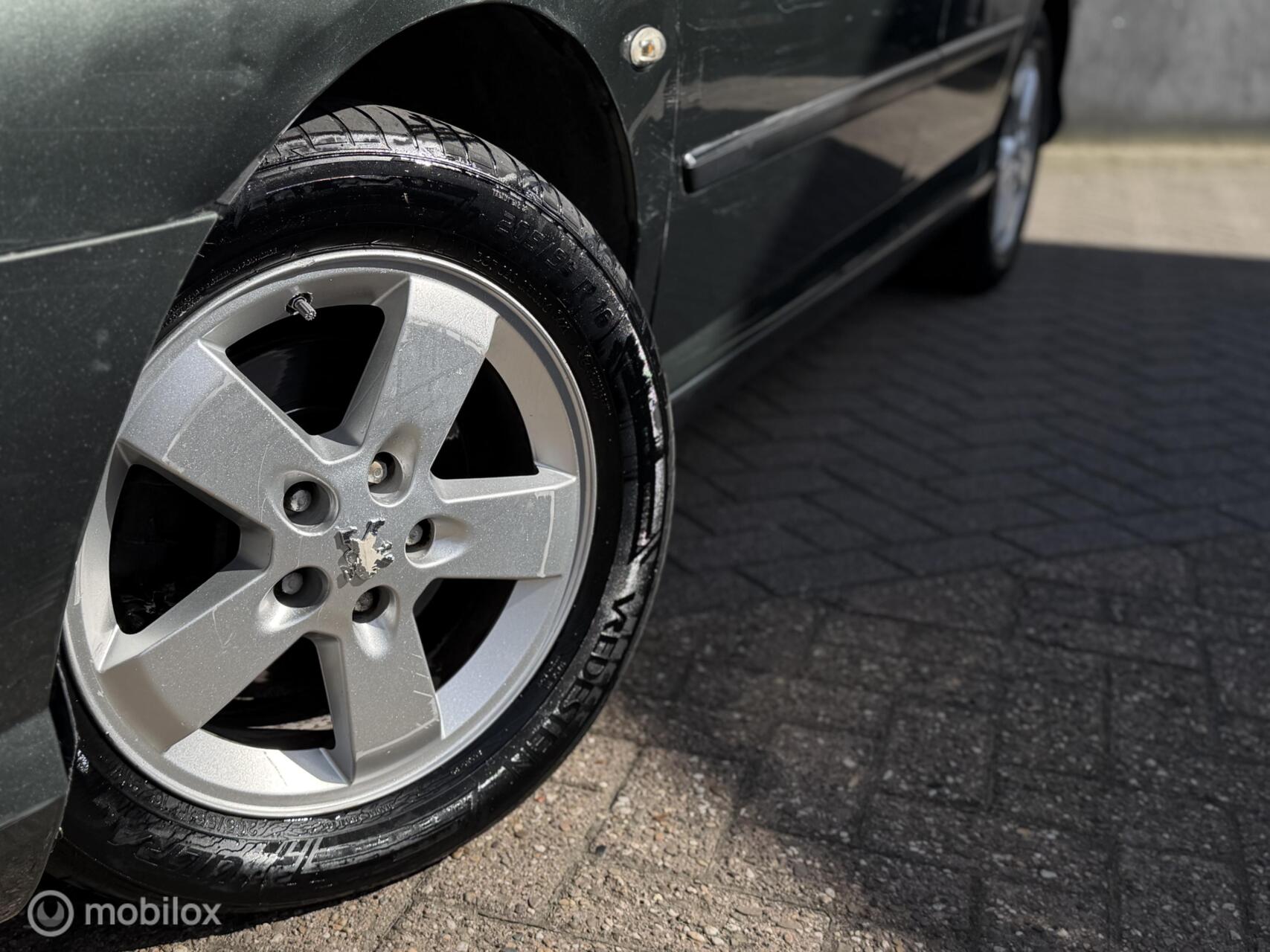 Foto van Peugeot 407