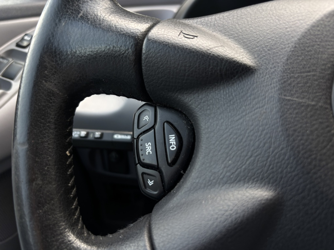 Foto van Nissan Nissan Almera Tino