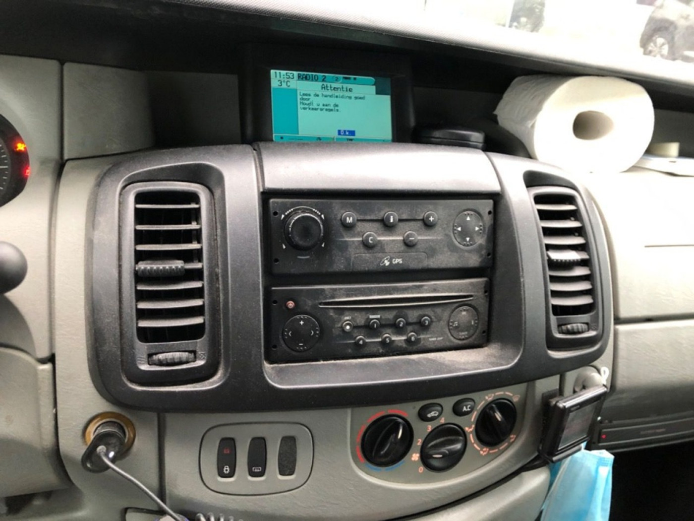 Renault Trafic 1200 L2h1 2.5 Dci 135 * 2005 - voorkant