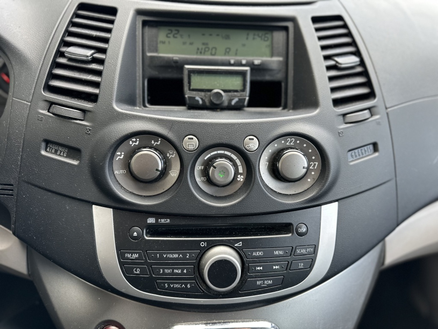 Foto van Mitsubishi Mitsubishi Grandis