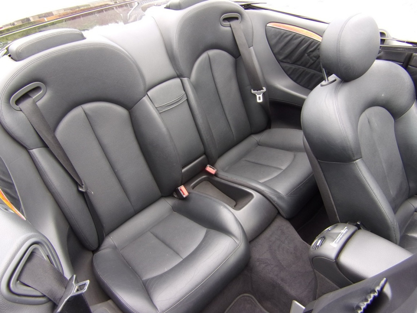 Foto van Mercedes-Benz CLK 200 Kompressor