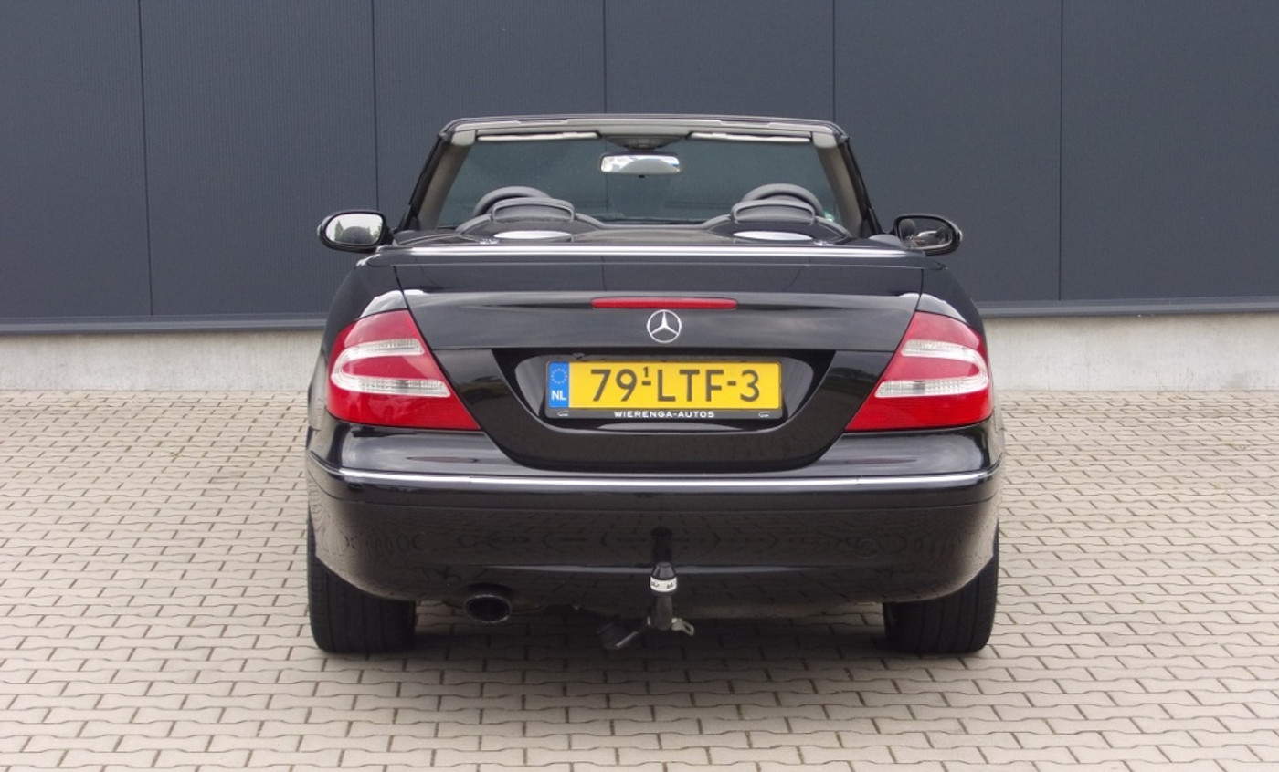 Foto van Mercedes-Benz CLK 200 Kompressor