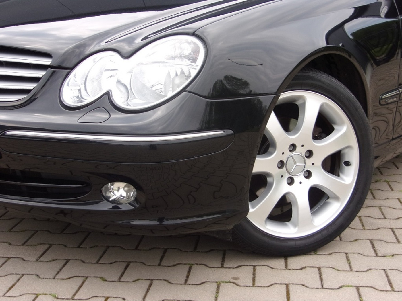 Foto van Mercedes-Benz CLK 200 Kompressor