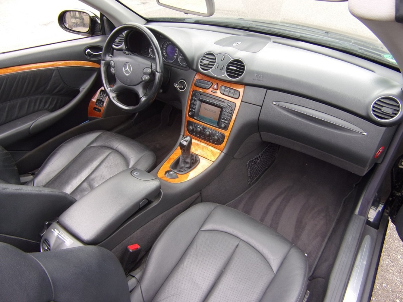 Foto van Mercedes-Benz CLK 200 Kompressor