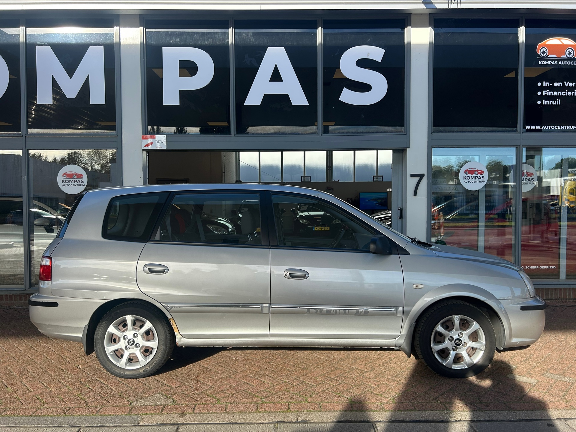Foto van Kia Kia Carens