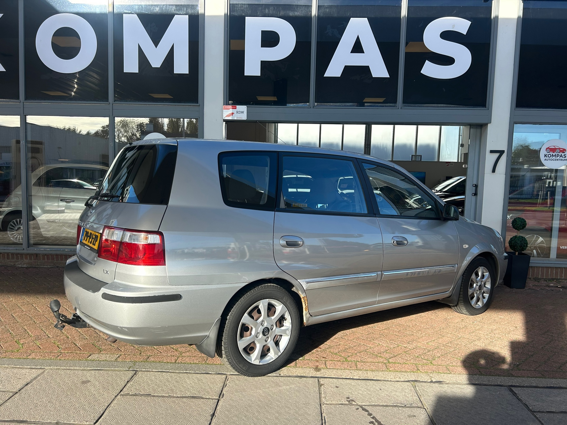 Foto van Kia Kia Carens