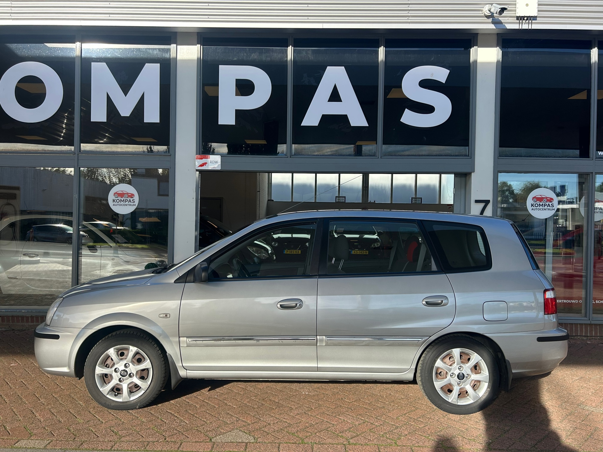 Foto van Kia Kia Carens