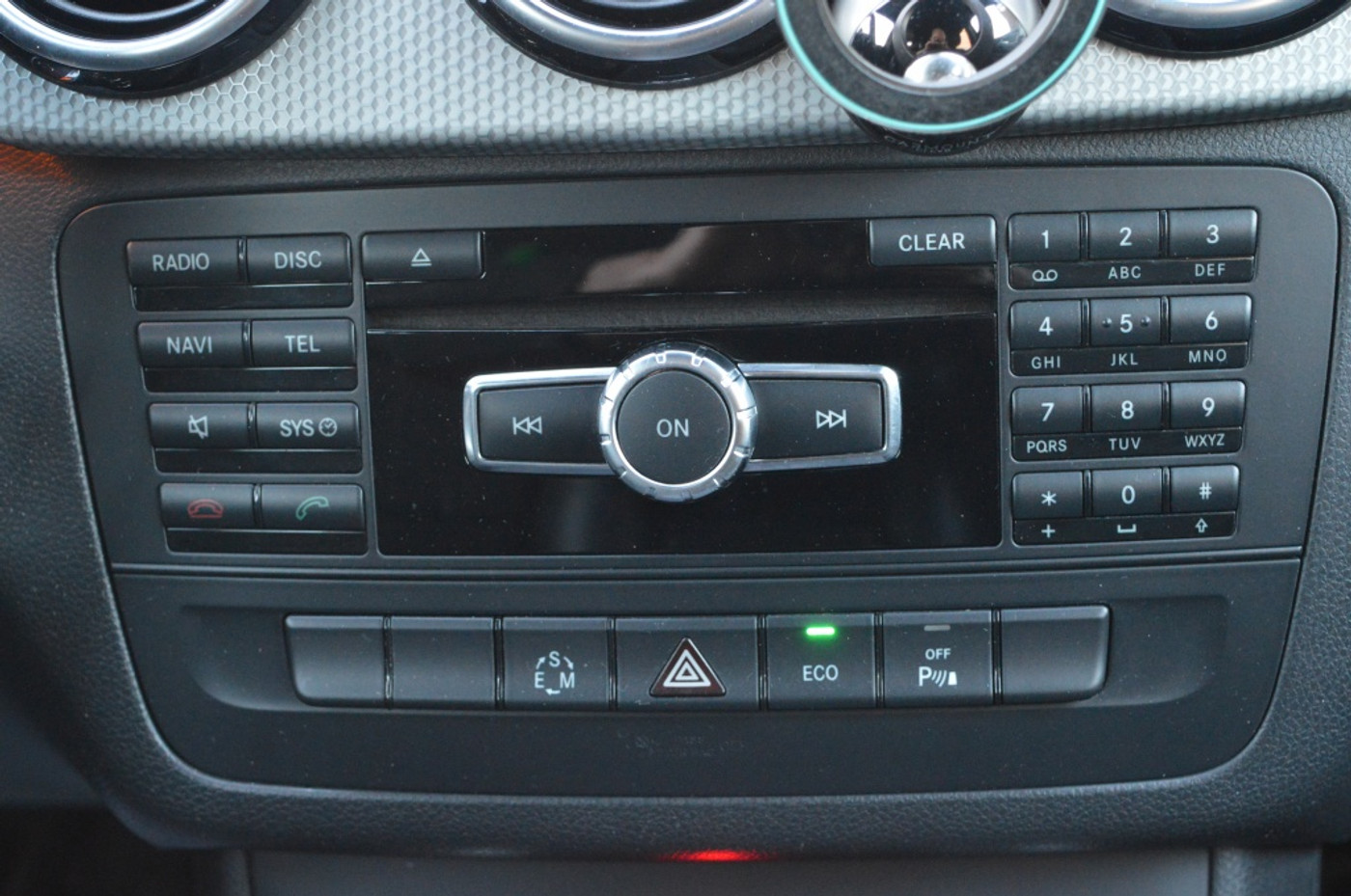 Foto van Mercedes-Benz B 180