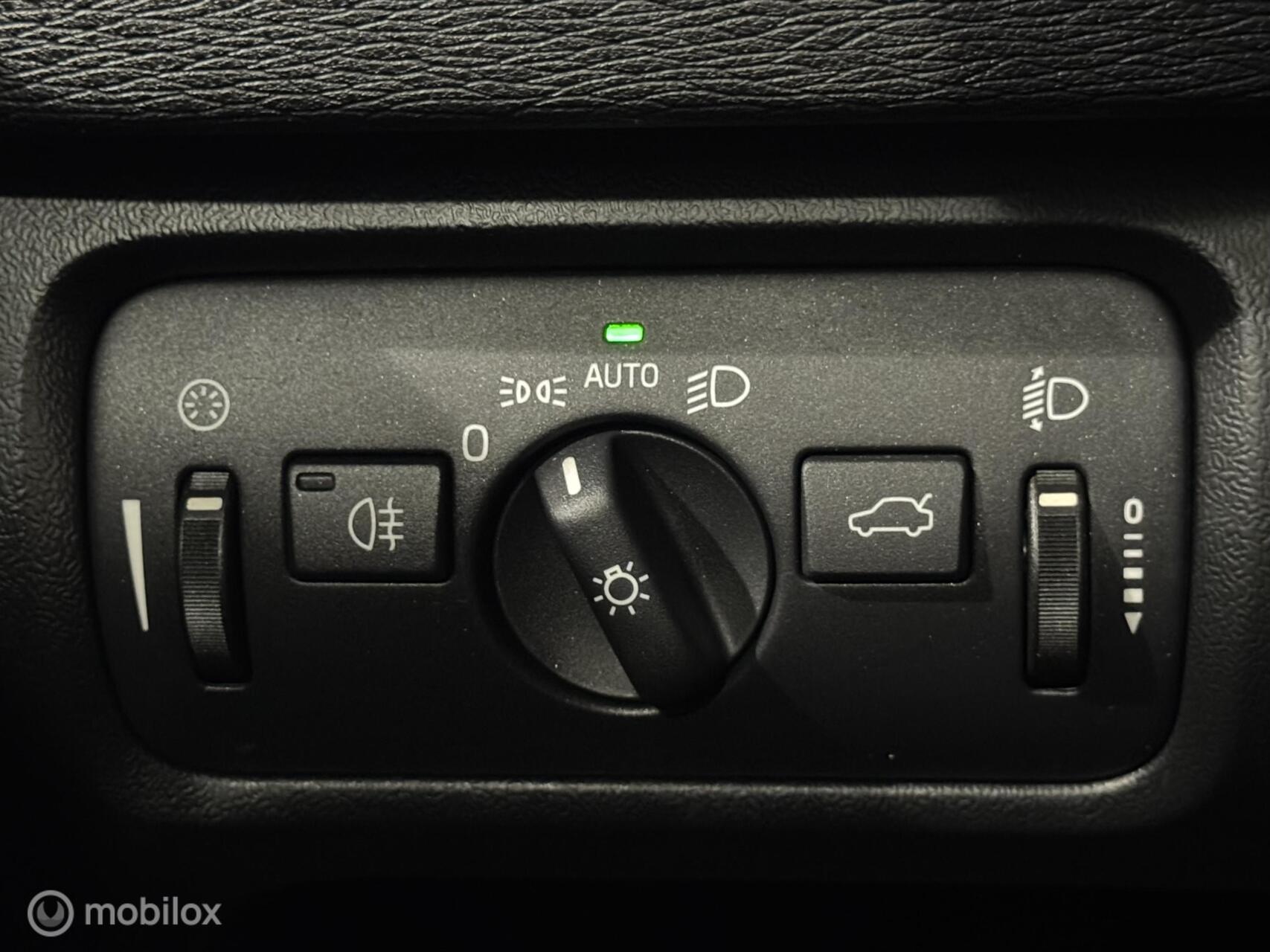 Foto van Volvo V40 Cross Country
