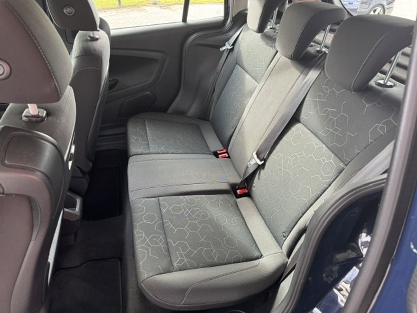 Foto van Ford B-max