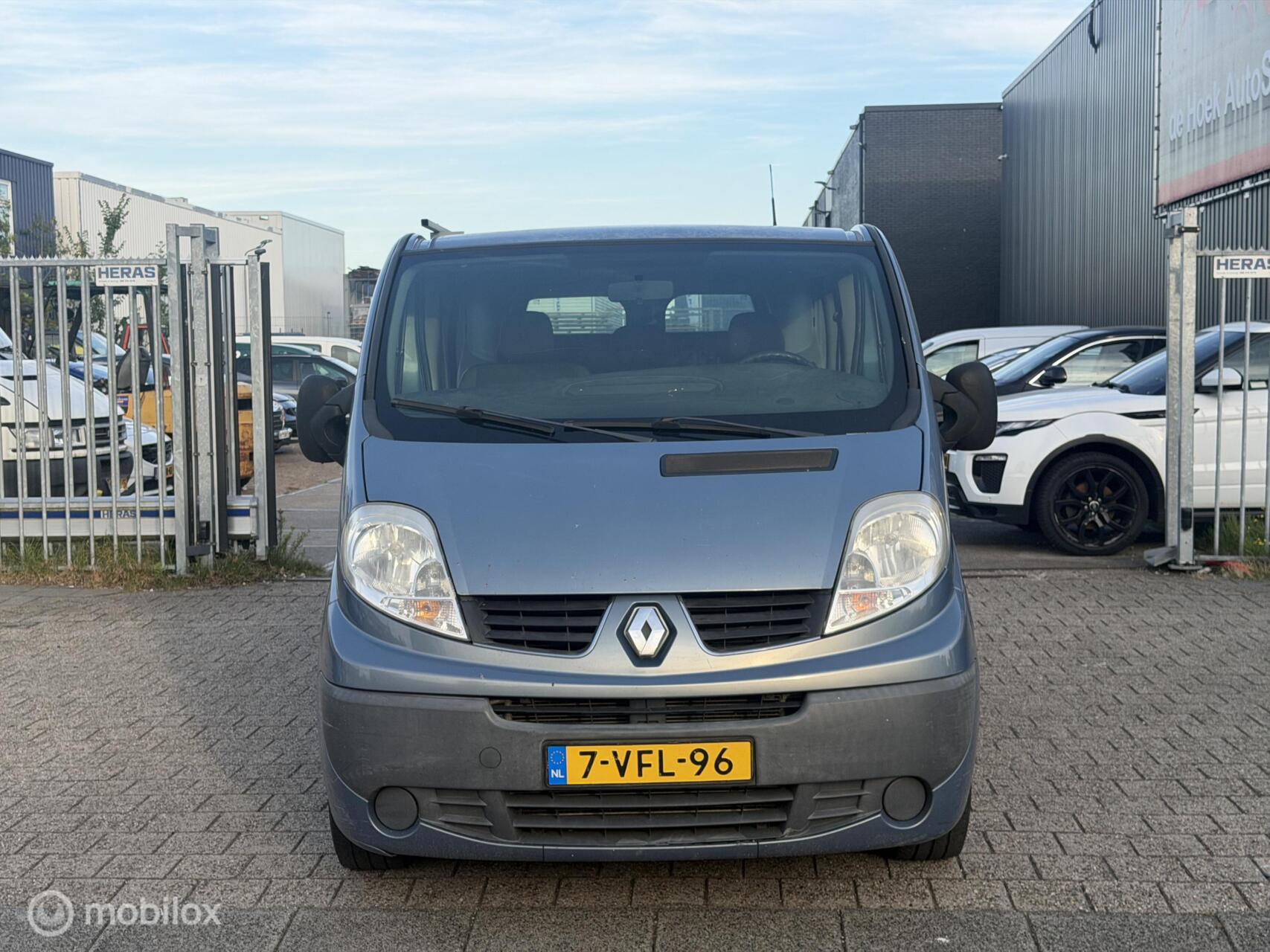Foto van Renault Trafic T29 L2/h1 2,5 Dci 84kw E4 Fap