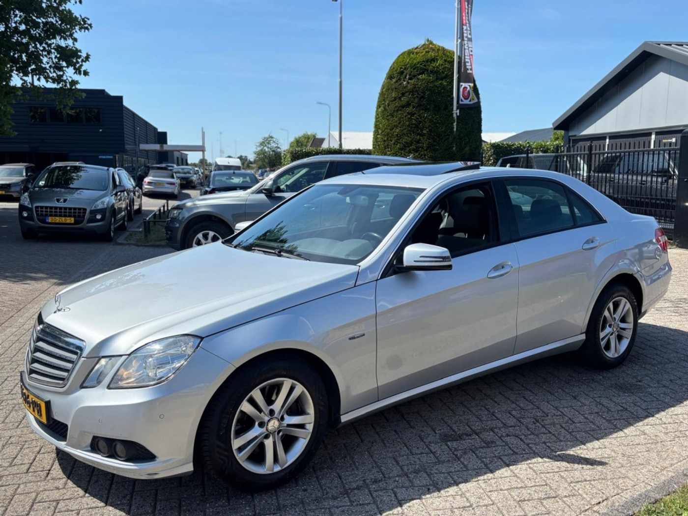 Foto van Mercedes-Benz E 350 Cgi