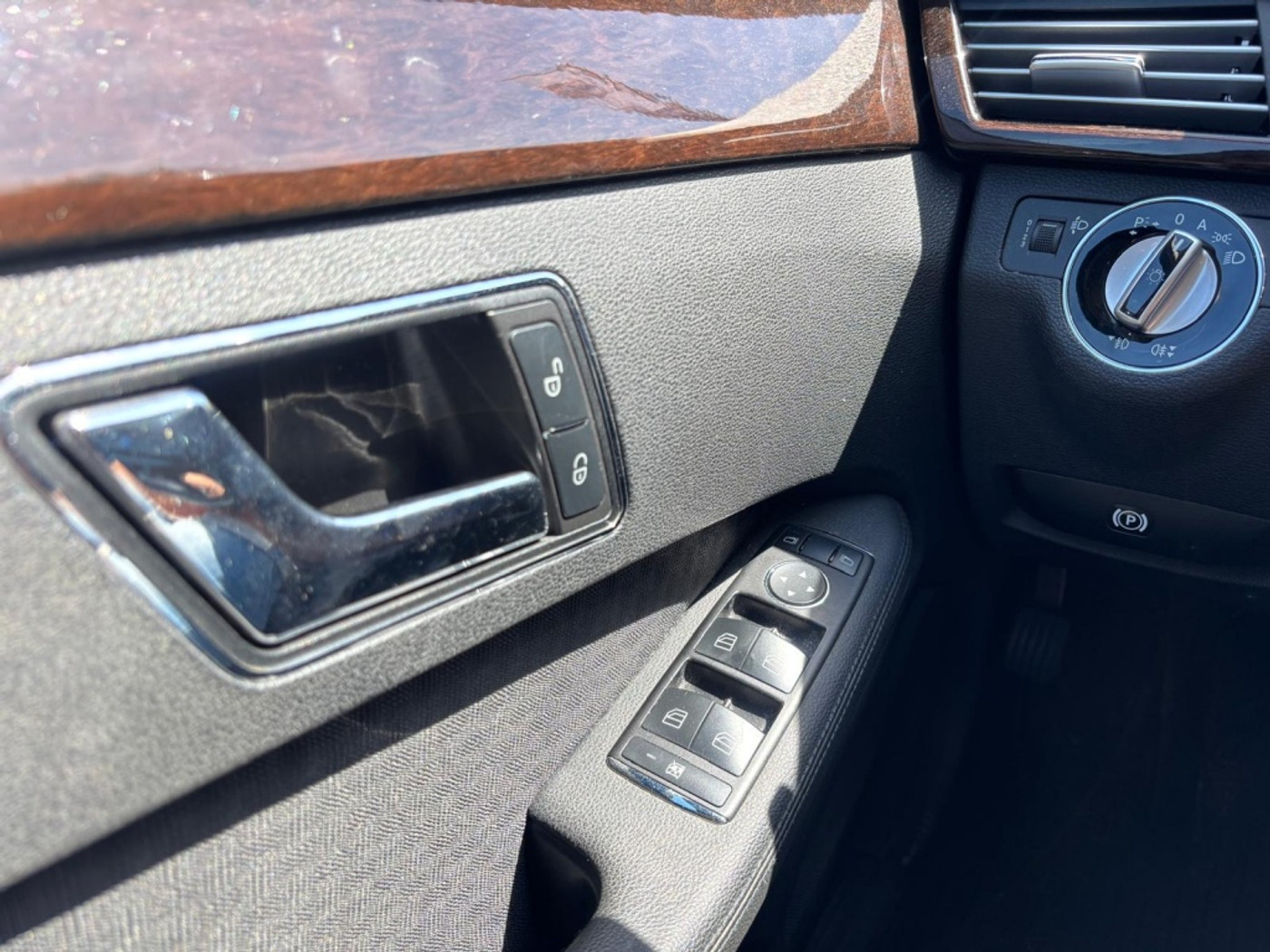 Foto van Mercedes-Benz E 350 Cgi