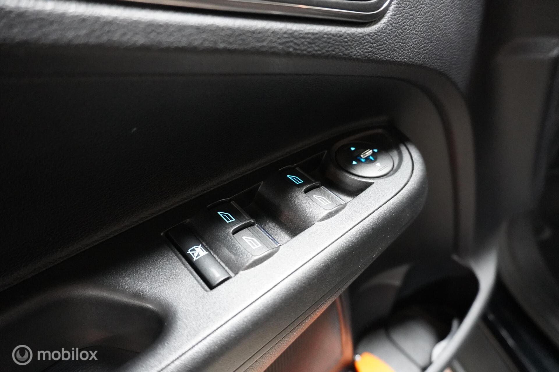 Foto van Ford B-max