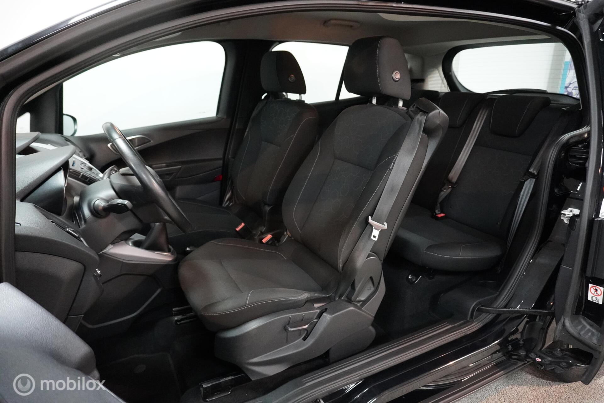 Foto van Ford B-max