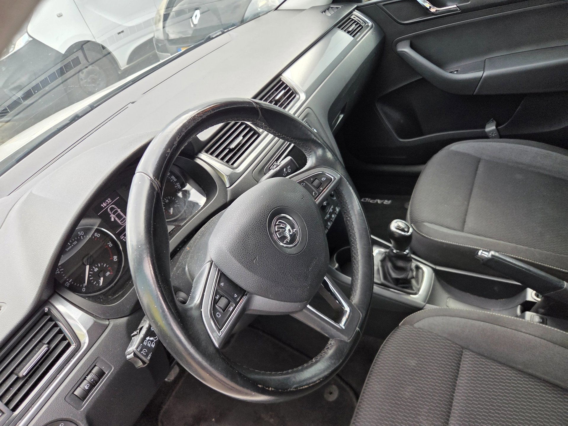 Foto van Skoda Rapid