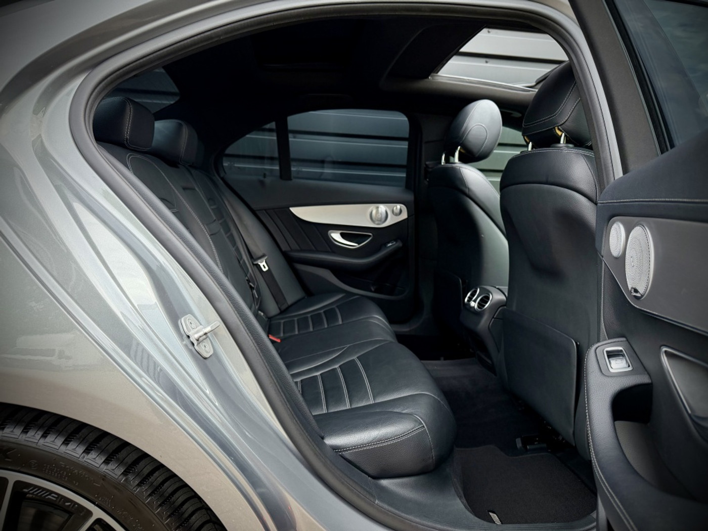 Foto van Mercedes-Benz C 200
