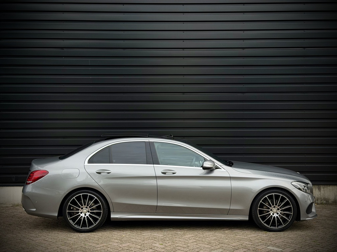 Foto van Mercedes-Benz C 200