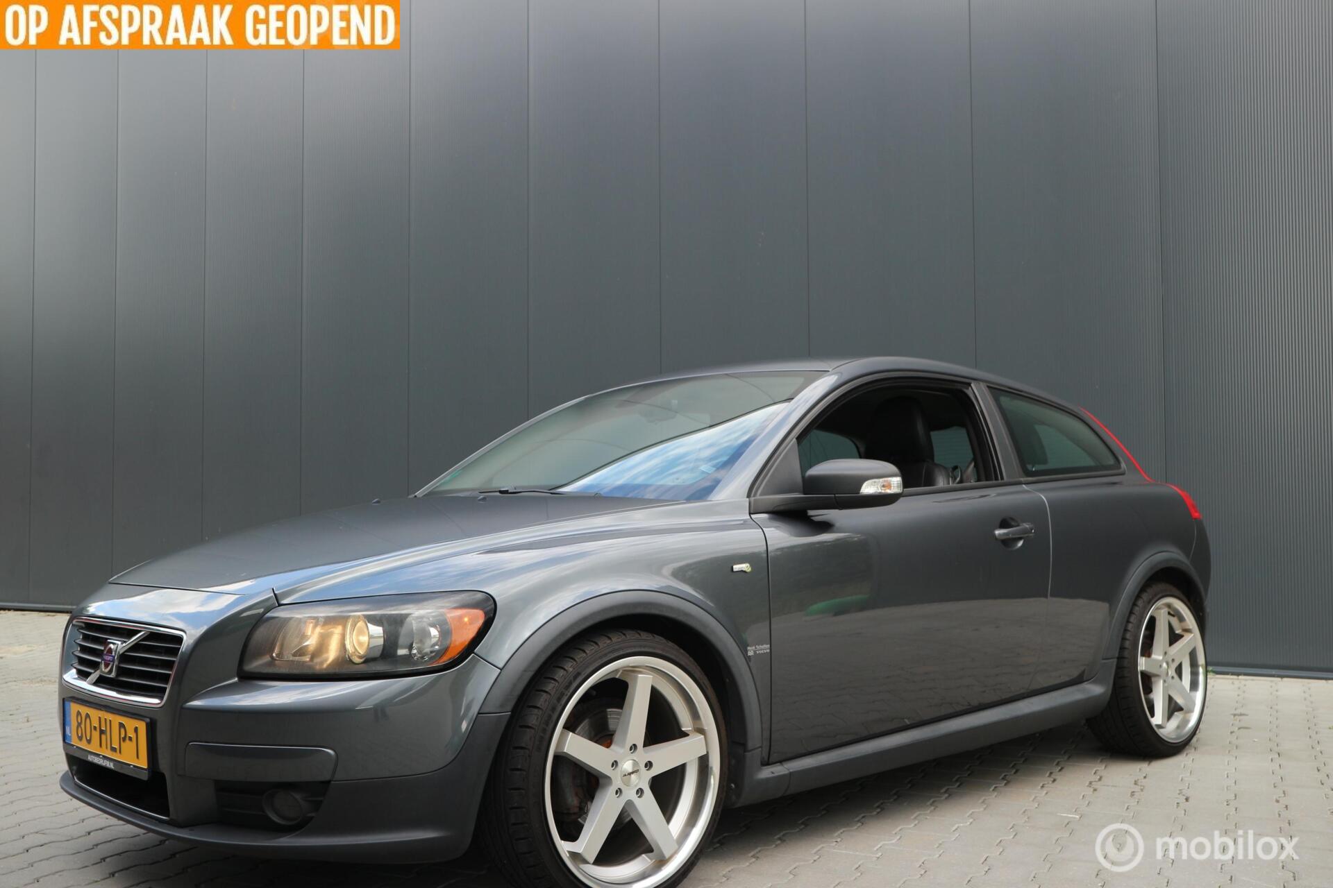 Volvo C30 1.6D DRIVe Sport LEDER PDC NAVI HIGH PERF AUDIO 2009 - voorkant