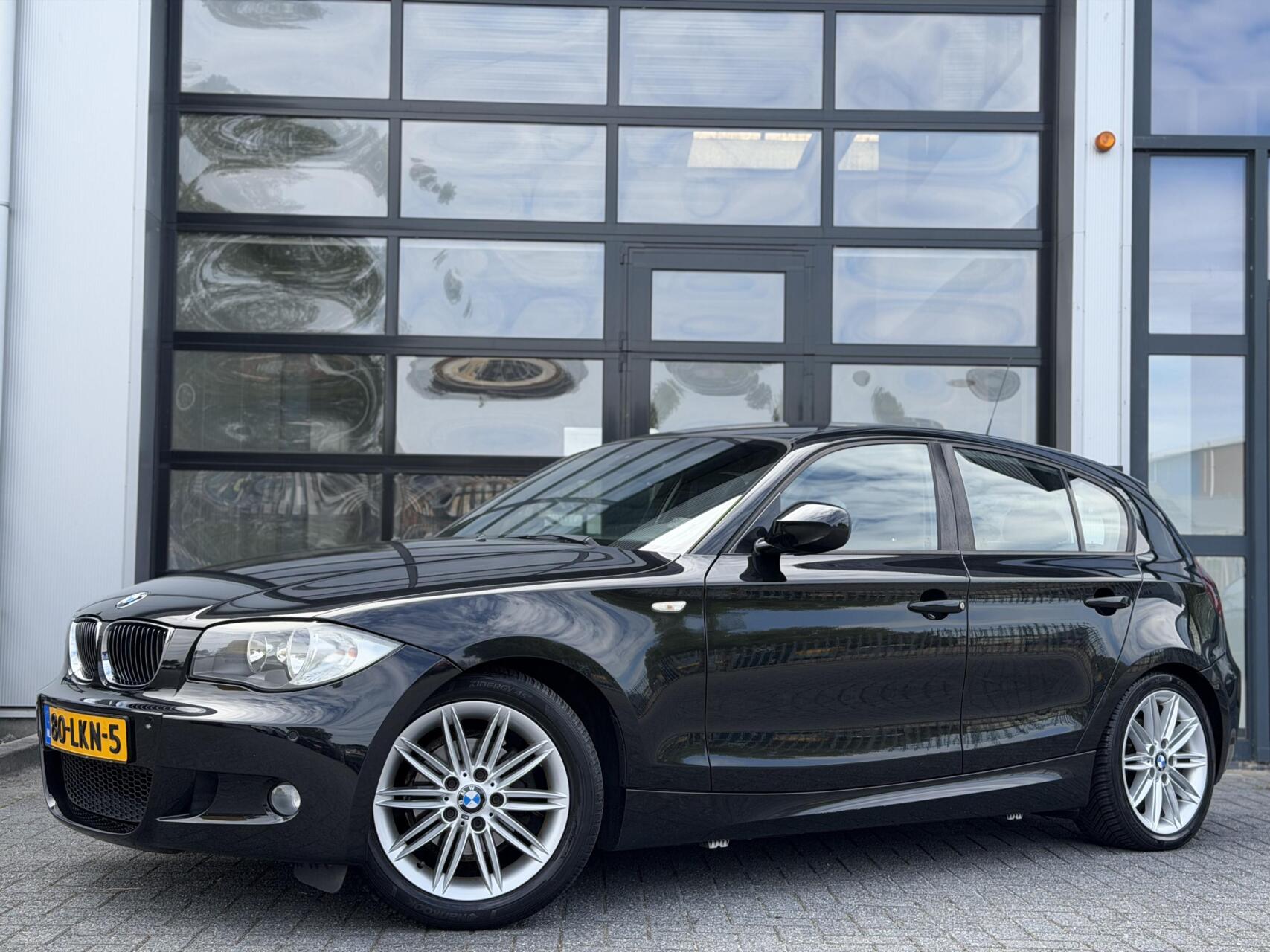 BMW 116i 116i High Executive / M-Sport / Navi / Cruise 2010 - voorkant