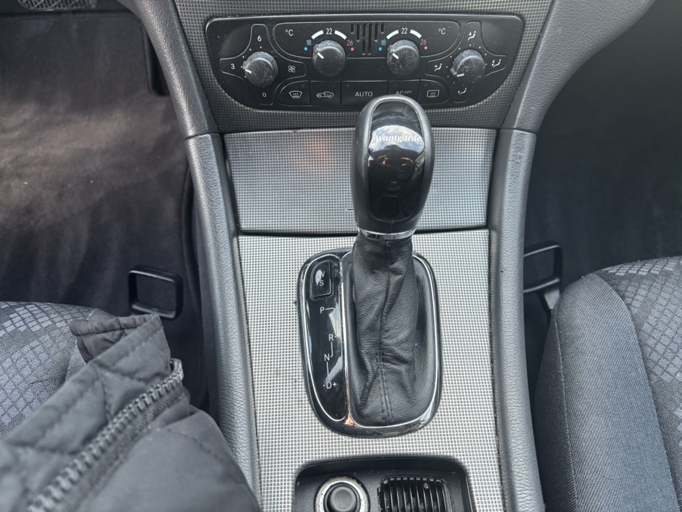 Foto van Mercedes-Benz C 180 Kompressor