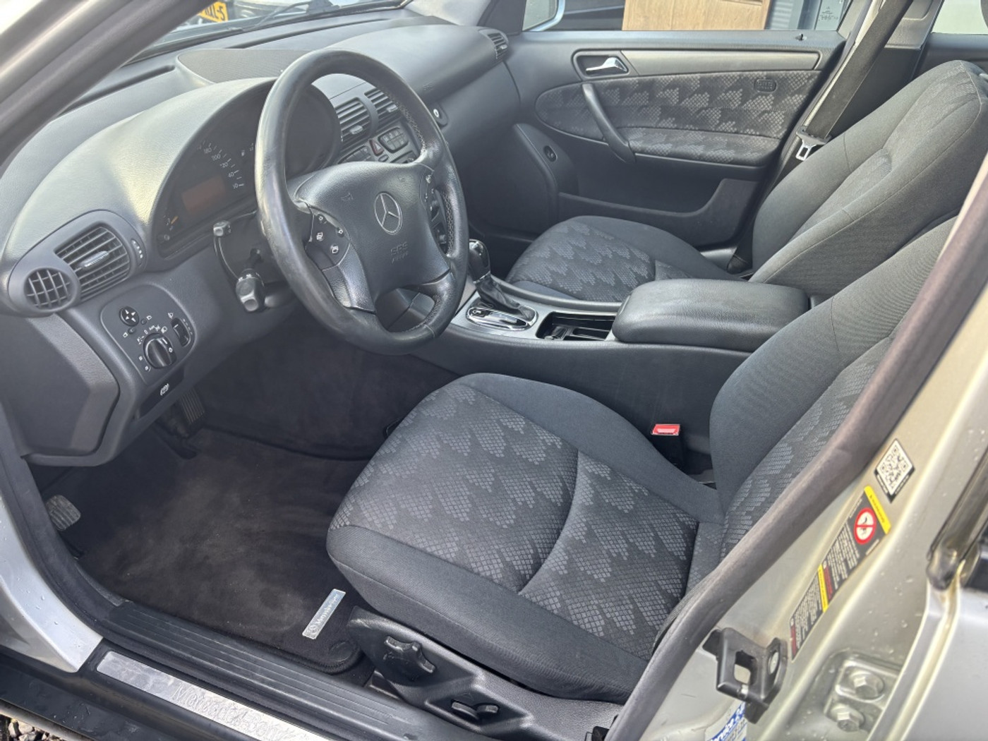 Foto van Mercedes-Benz C 180 Kompressor