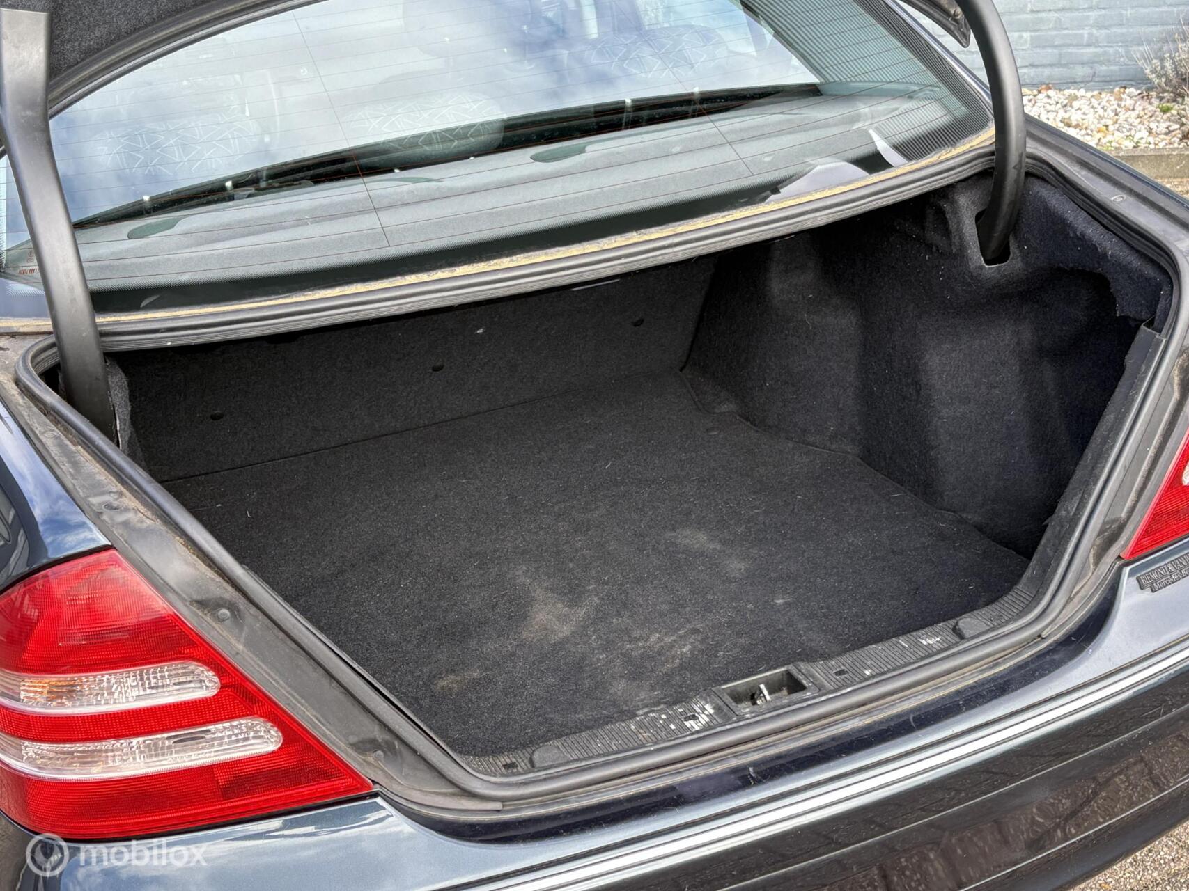 Foto van Mercedes-Benz C 200 Kompressor