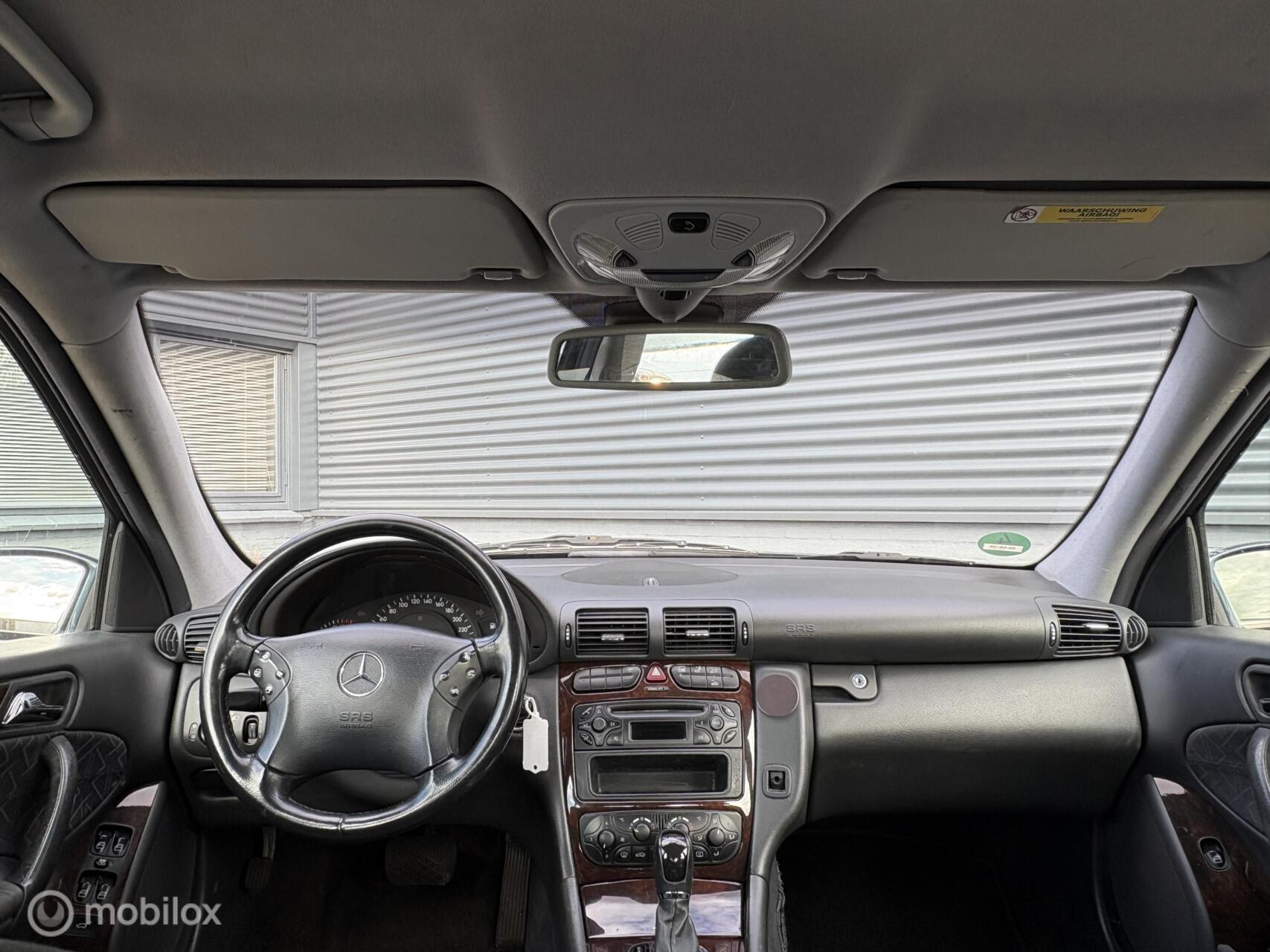 Foto van Mercedes-Benz C 200 Kompressor