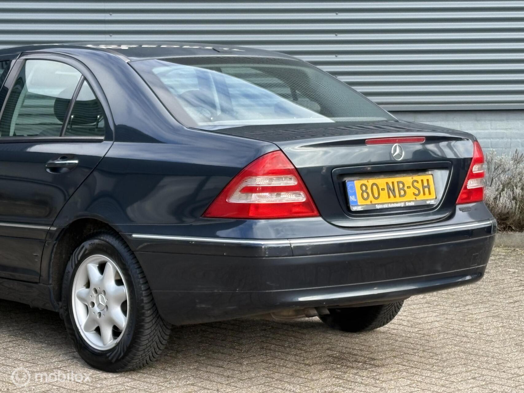 Foto van Mercedes-Benz C 200 Kompressor