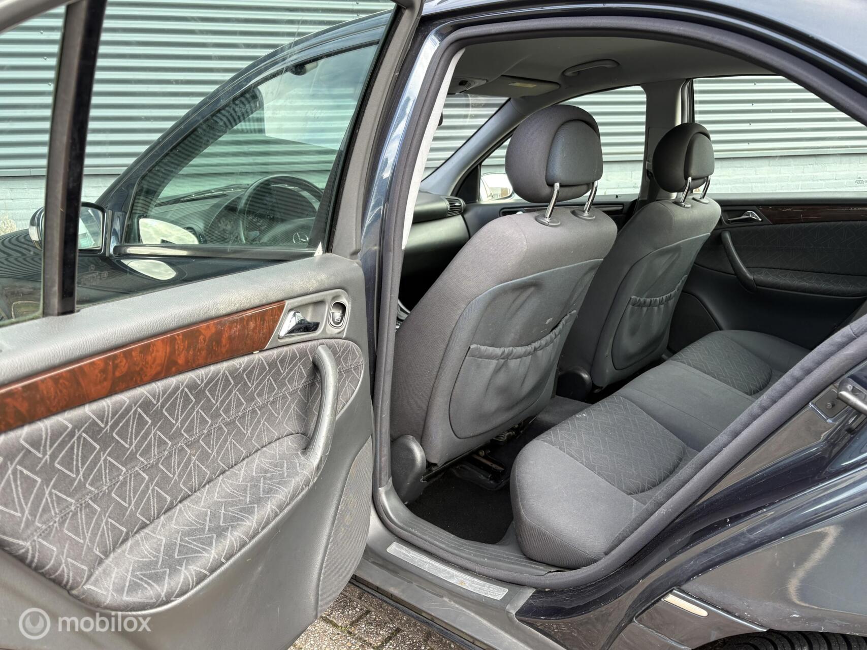 Foto van Mercedes-Benz C 200 Kompressor
