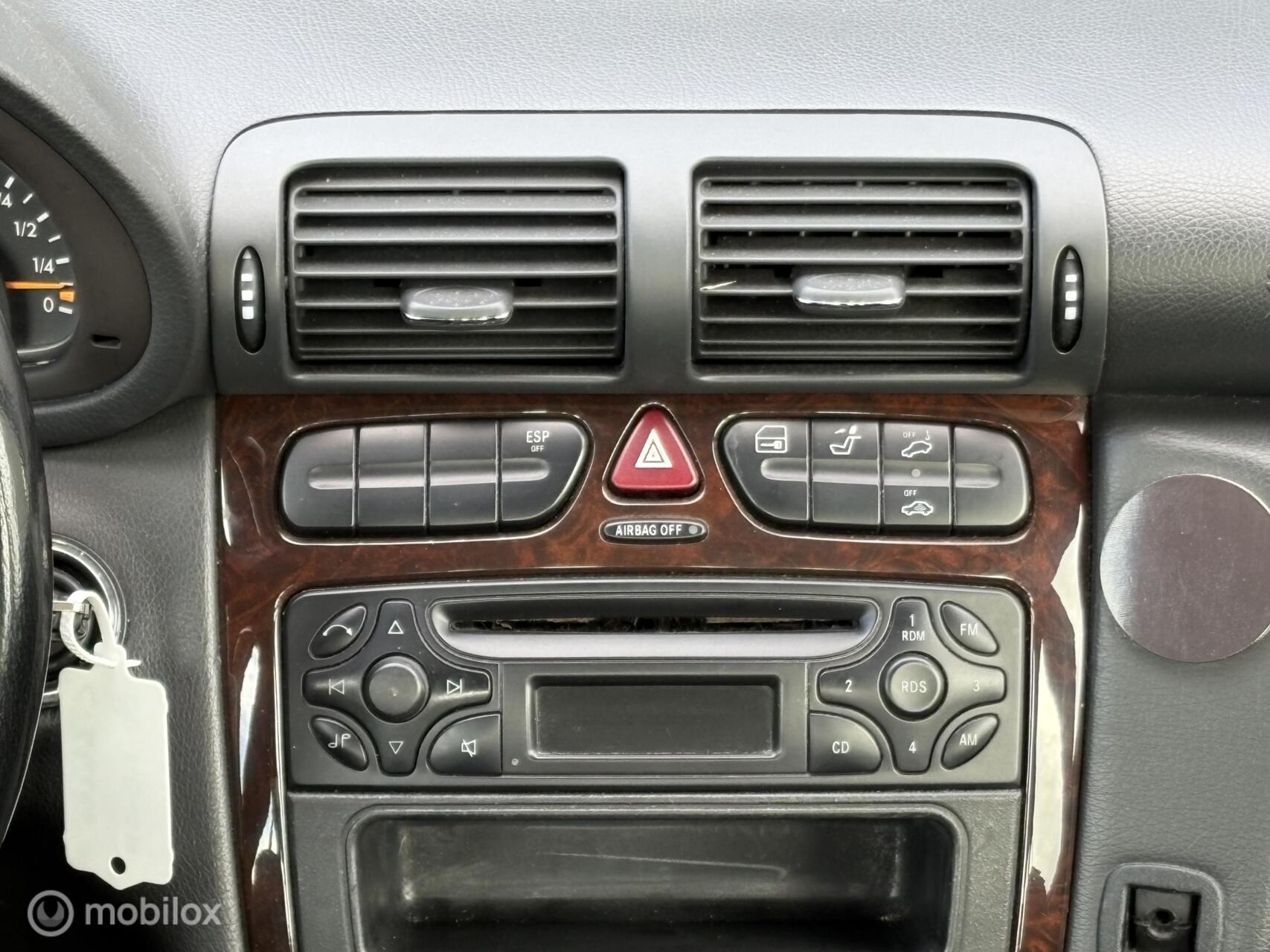 Foto van Mercedes-Benz C 200 Kompressor