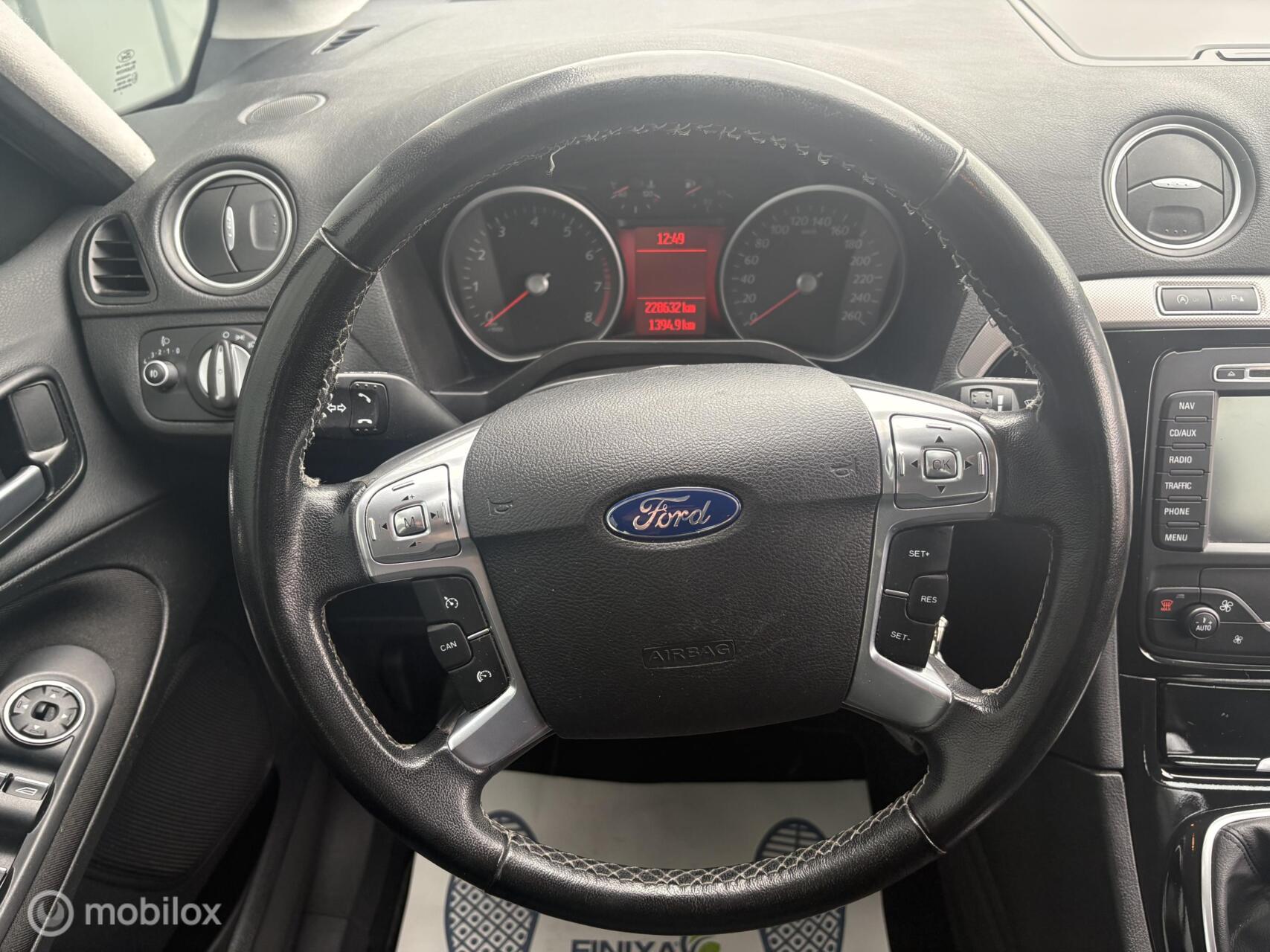 Foto van Ford S-max