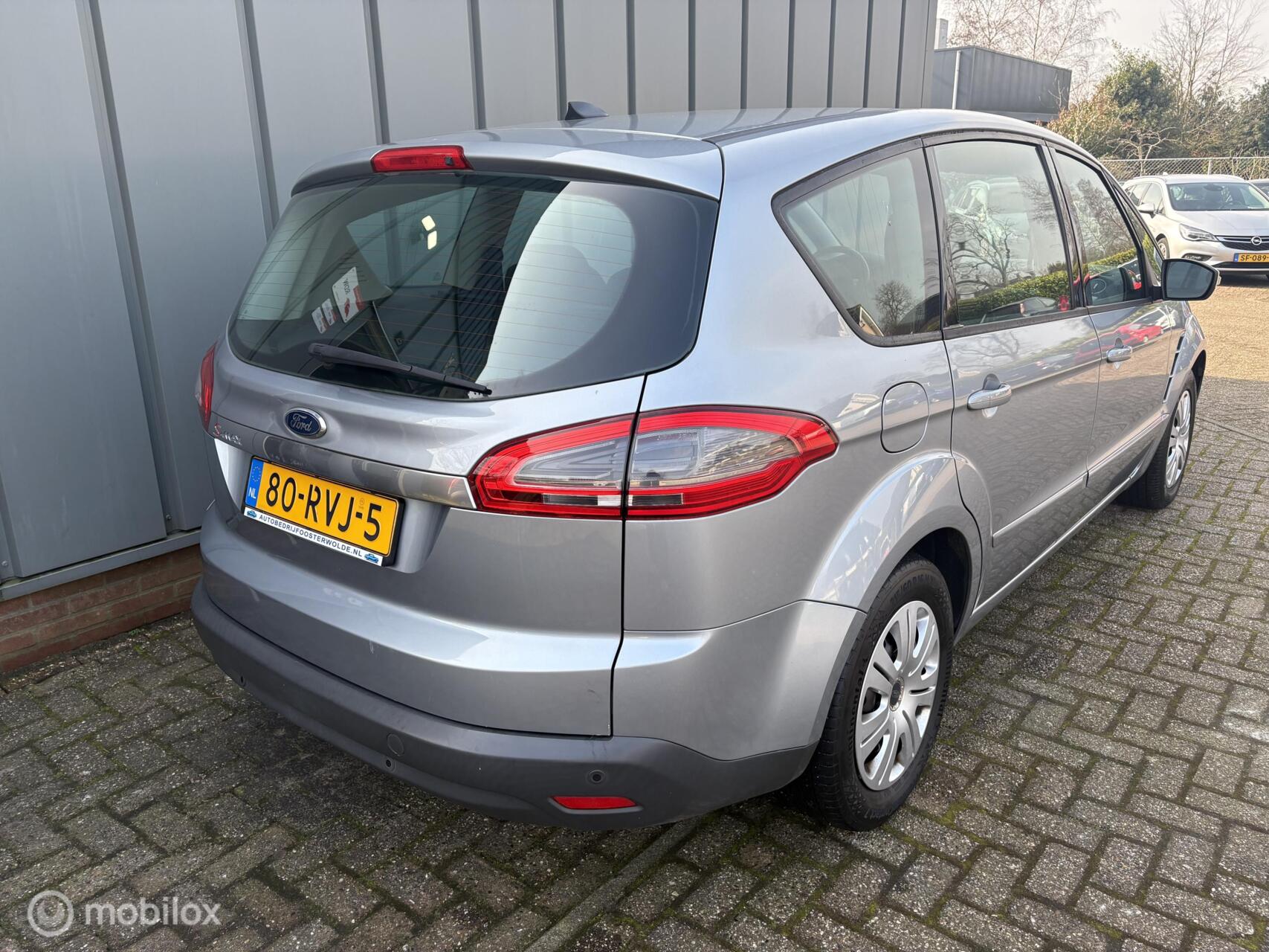 Foto van Ford S-max