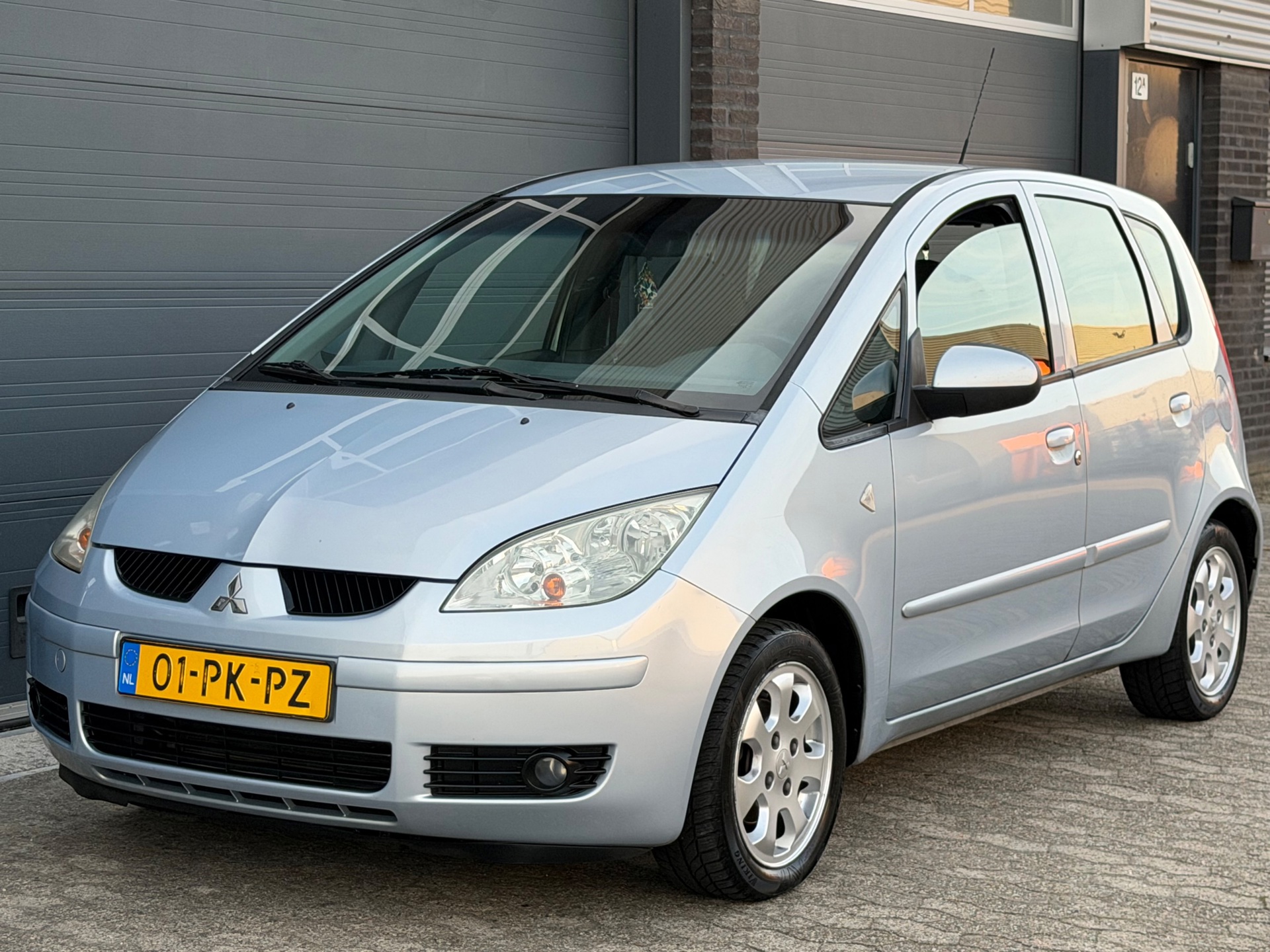 Foto van Mitsubishi Mitsubishi Colt