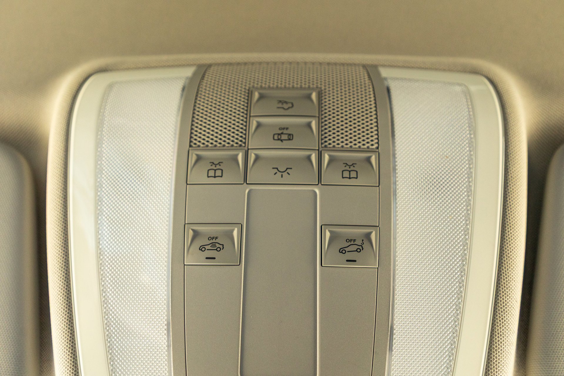Foto van Mercedes-Benz C 180 Kompressor