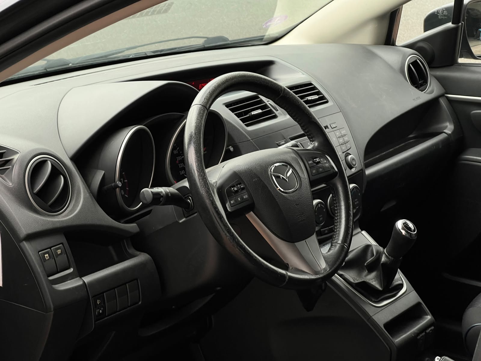 Foto van Mazda Mazda 5