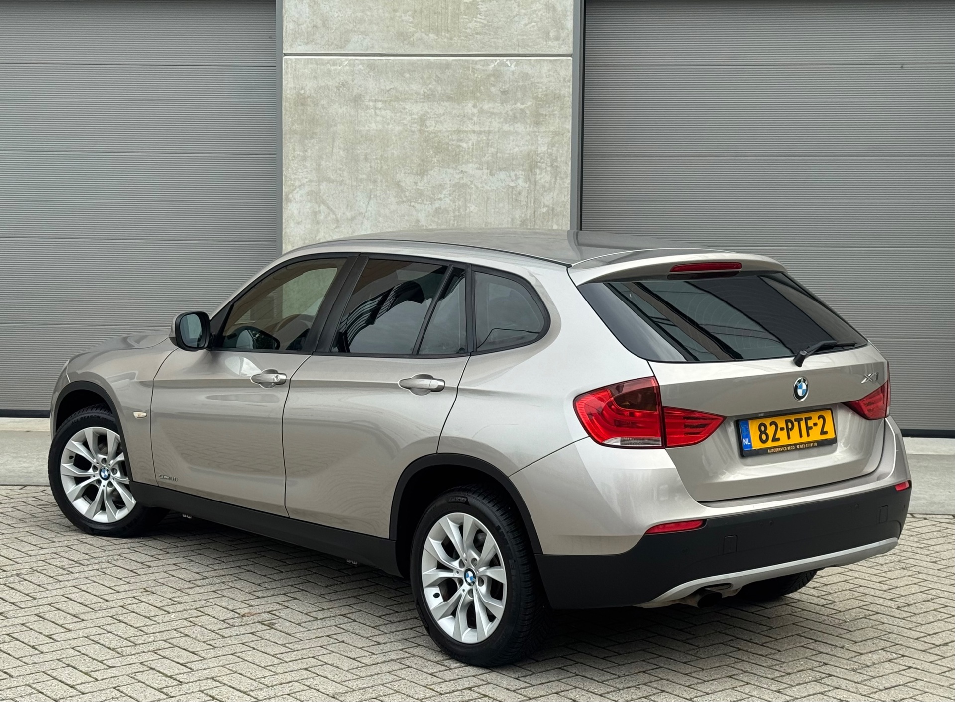 Foto van BMW X1 sDrive 18i