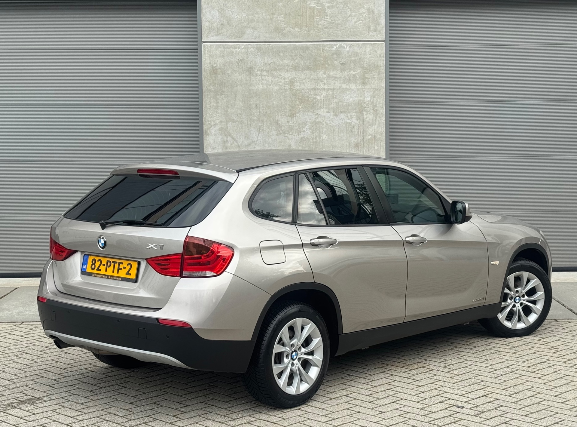 Foto van BMW X1 sDrive 18i