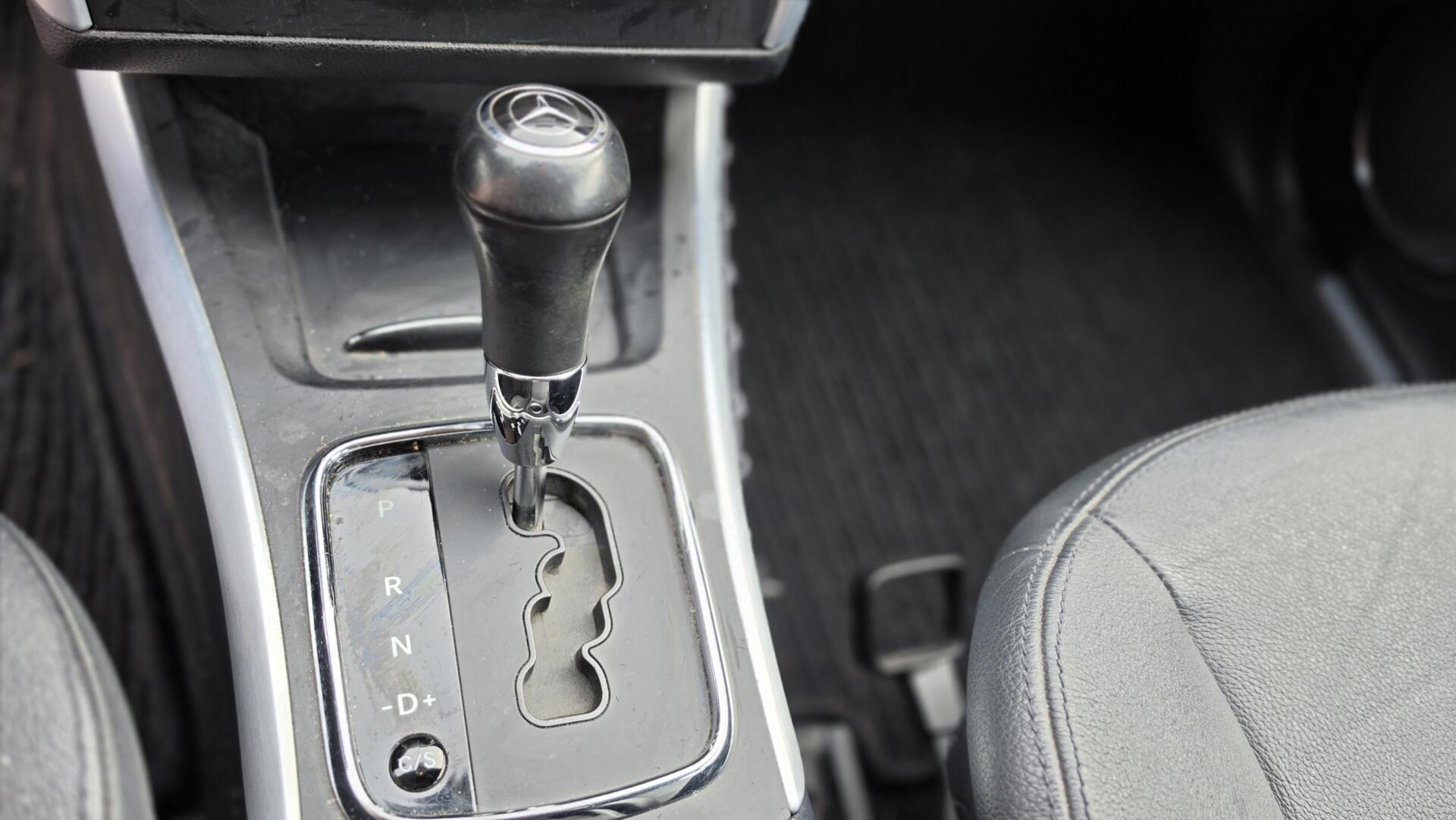 Foto van Mercedes-Benz B 200