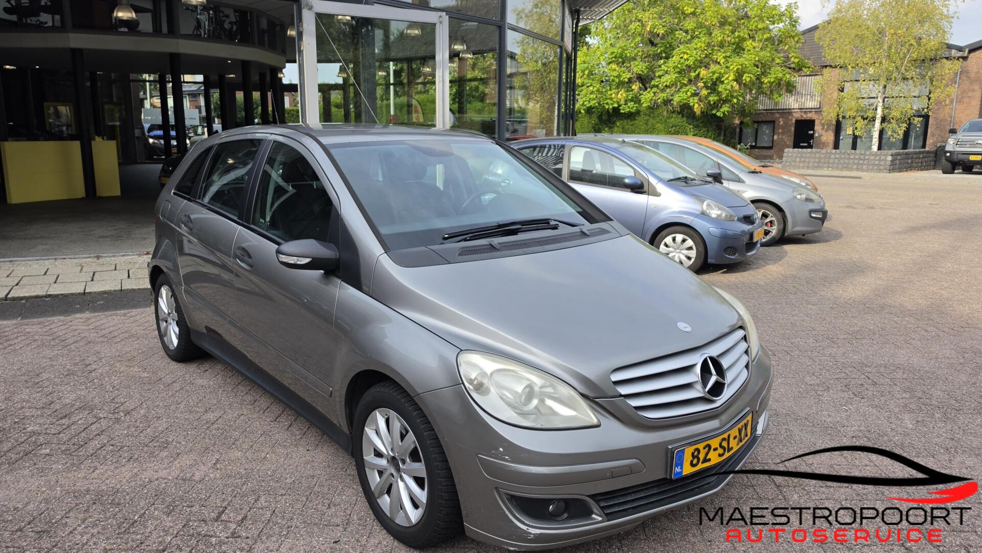 Foto van Mercedes-Benz B 200