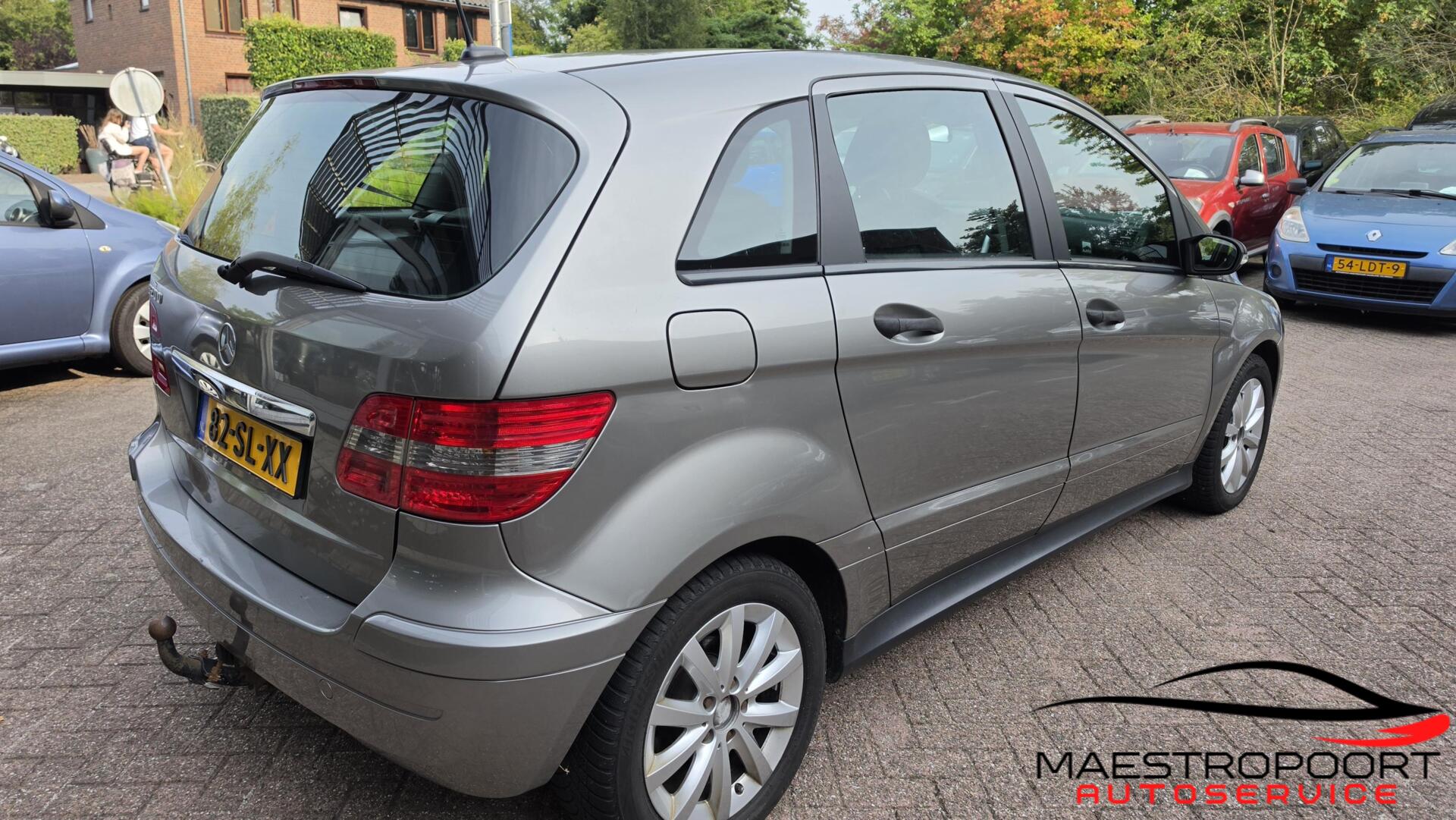 Foto van Mercedes-Benz B 200