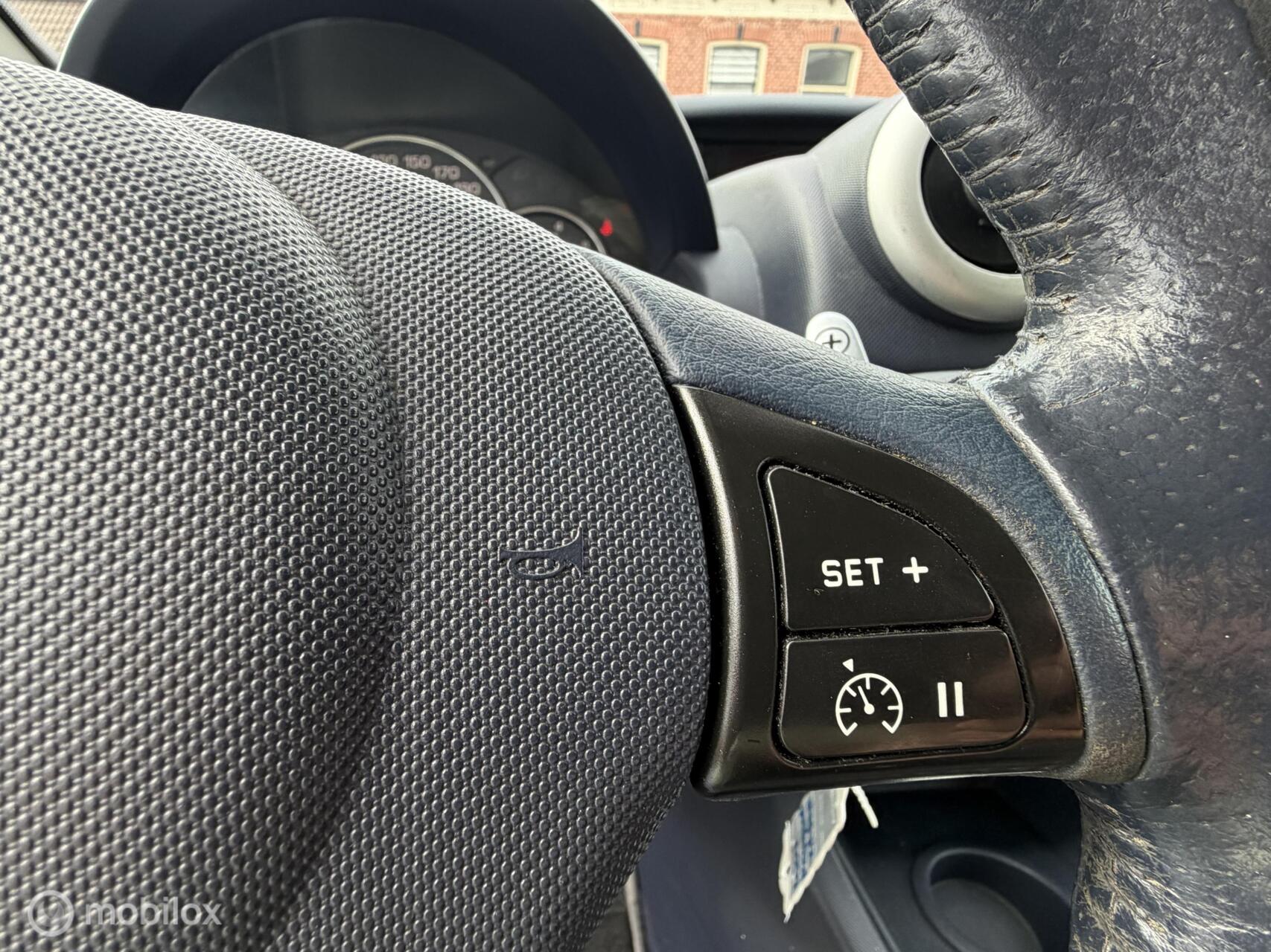 Foto van Peugeot 1007