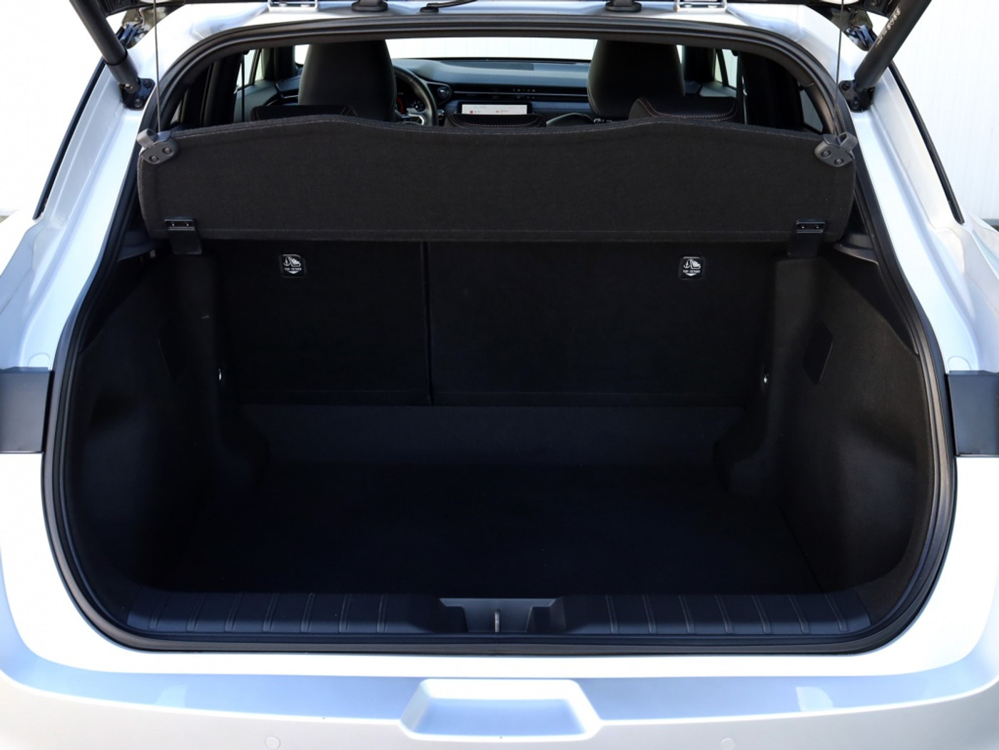 Foto van Lexus Lexus LBX