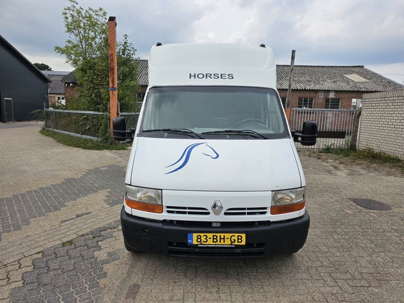 Foto van Renault Master 3.5t Polyvolume 22m3 2.5 Dci Euro 2000