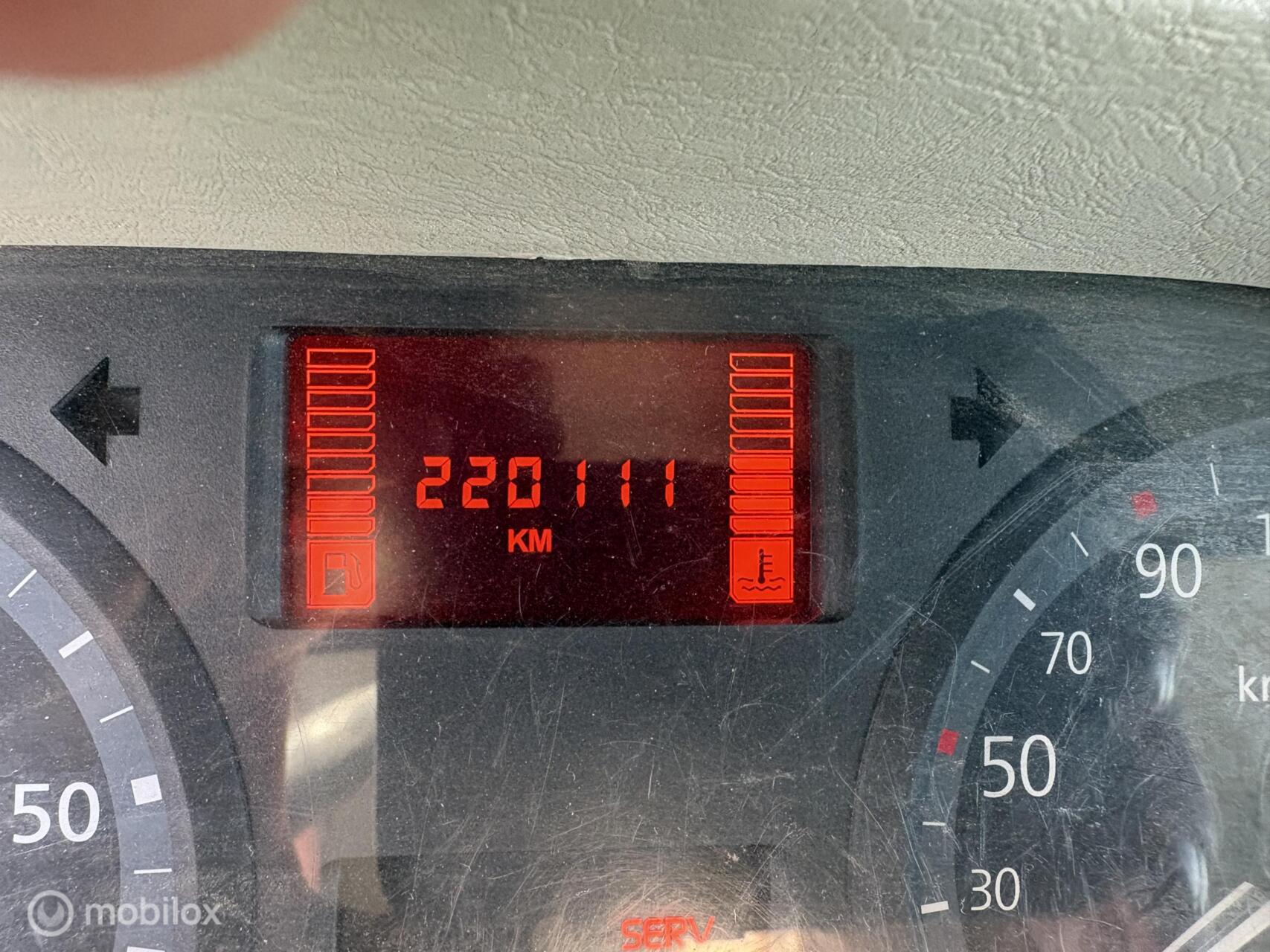 Foto van Renault Trafic T29 L2/h1 2.5 Dci 107kw E4 Fap