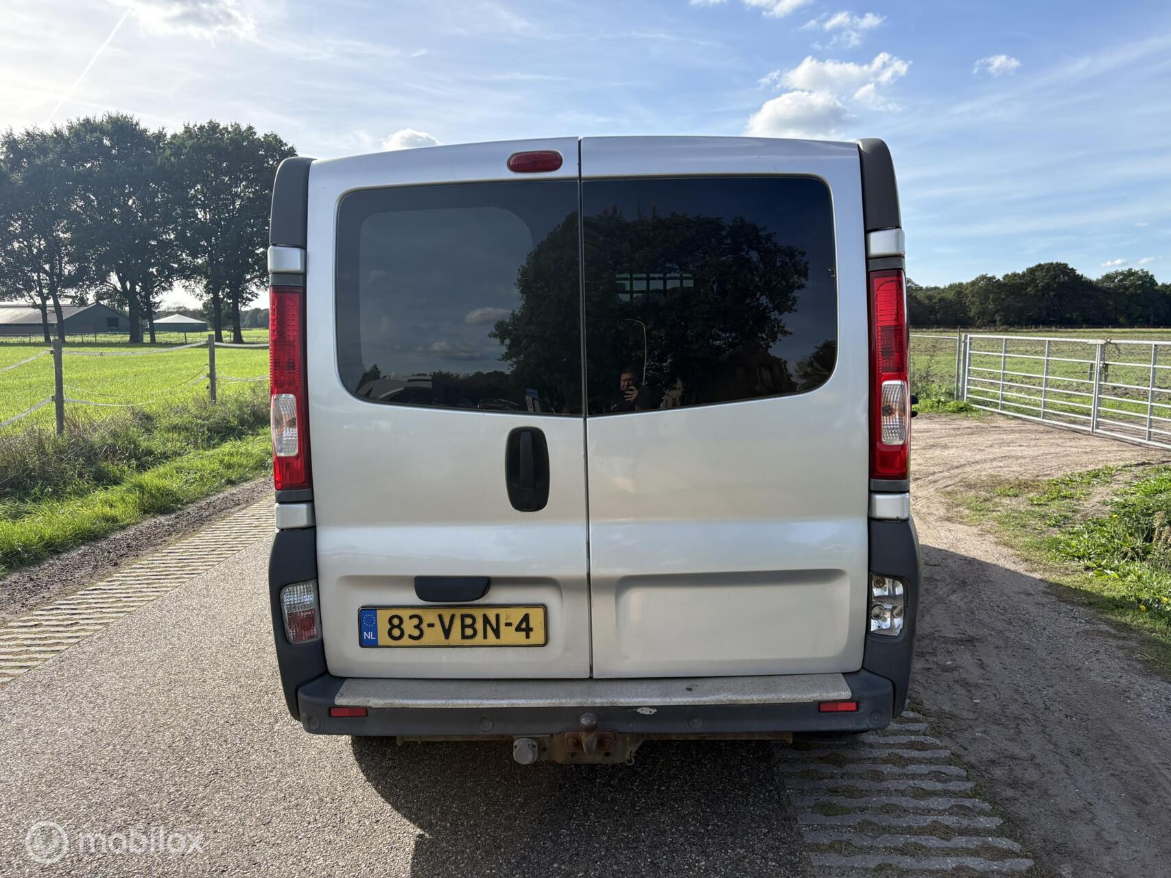 Foto van Renault Trafic T29 L2/h1 2.5 Dci 107kw E4 Fap