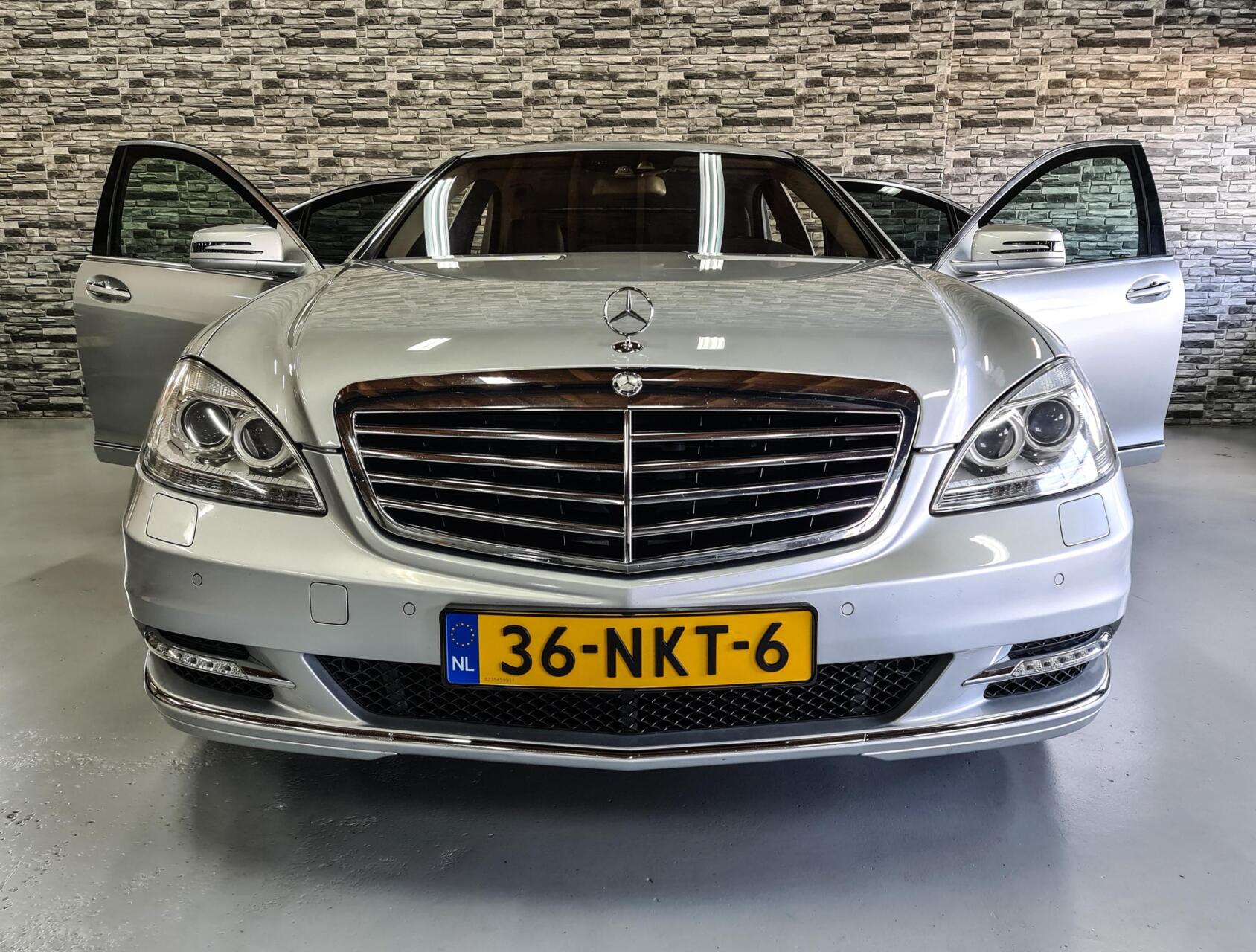 Foto van Mercedes-Benz S 400 Hybrid