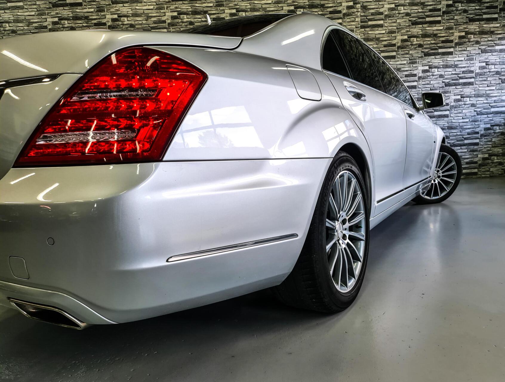 Foto van Mercedes-Benz S 400 Hybrid