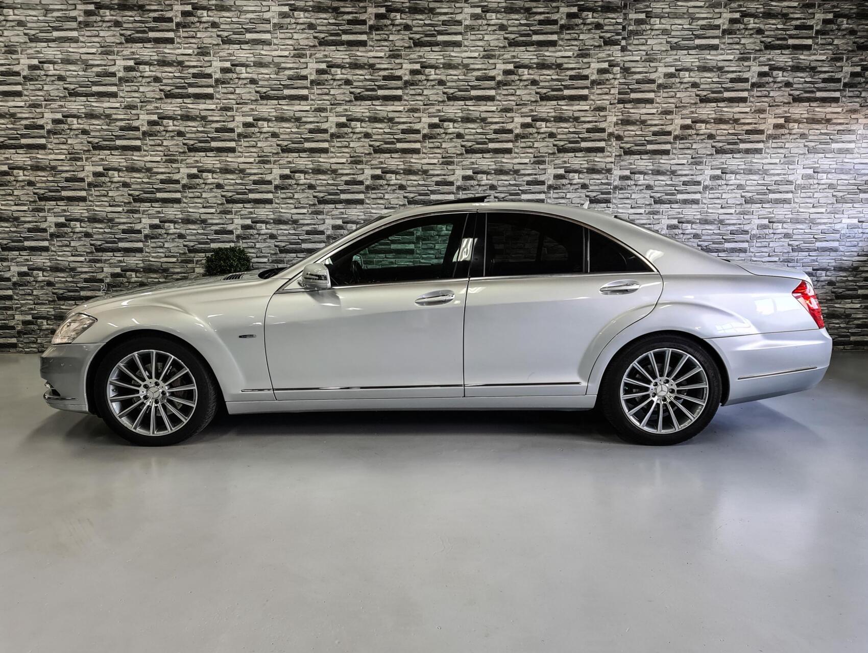 Foto van Mercedes-Benz S 400 Hybrid